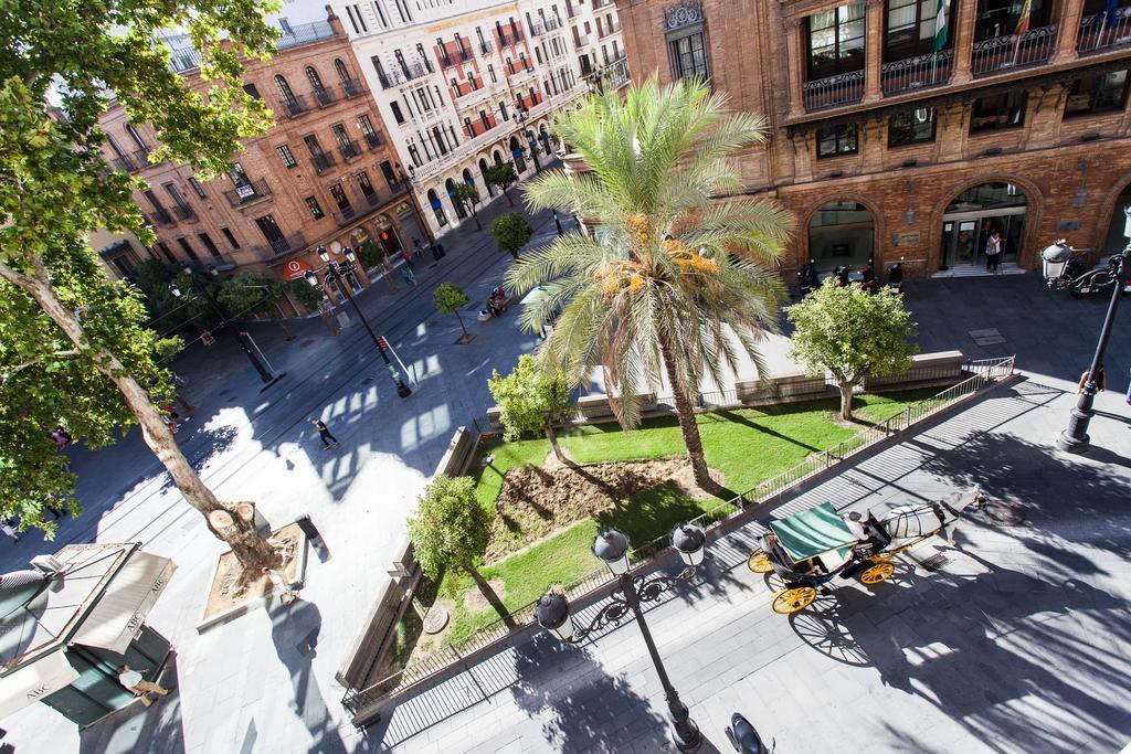 Apartamentos Edificio Constitucion Sevilla Ruang foto