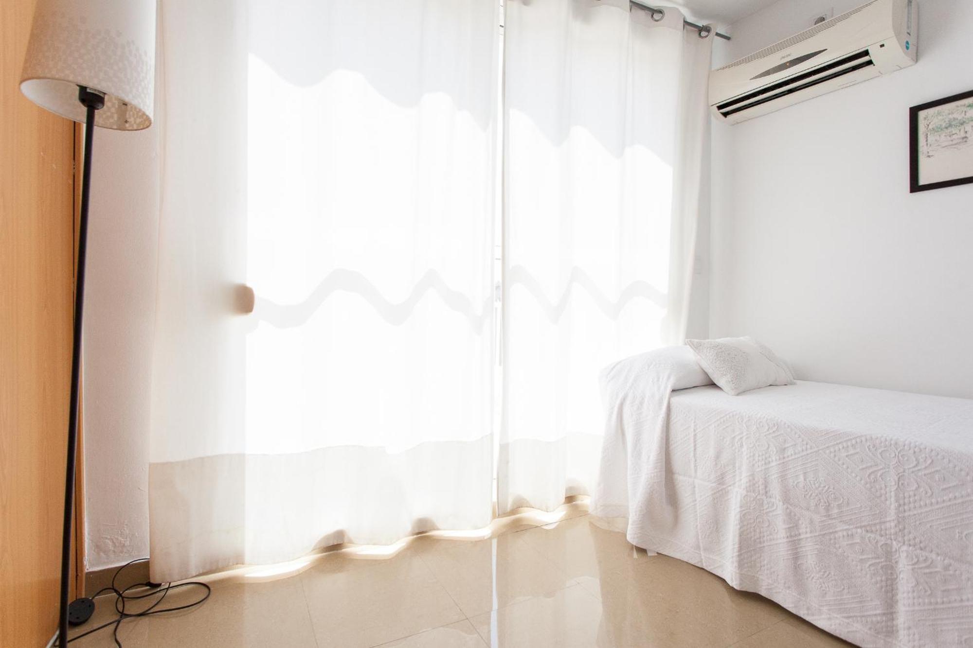 Apartamentos Edificio Constitucion Sevilla Ruang foto