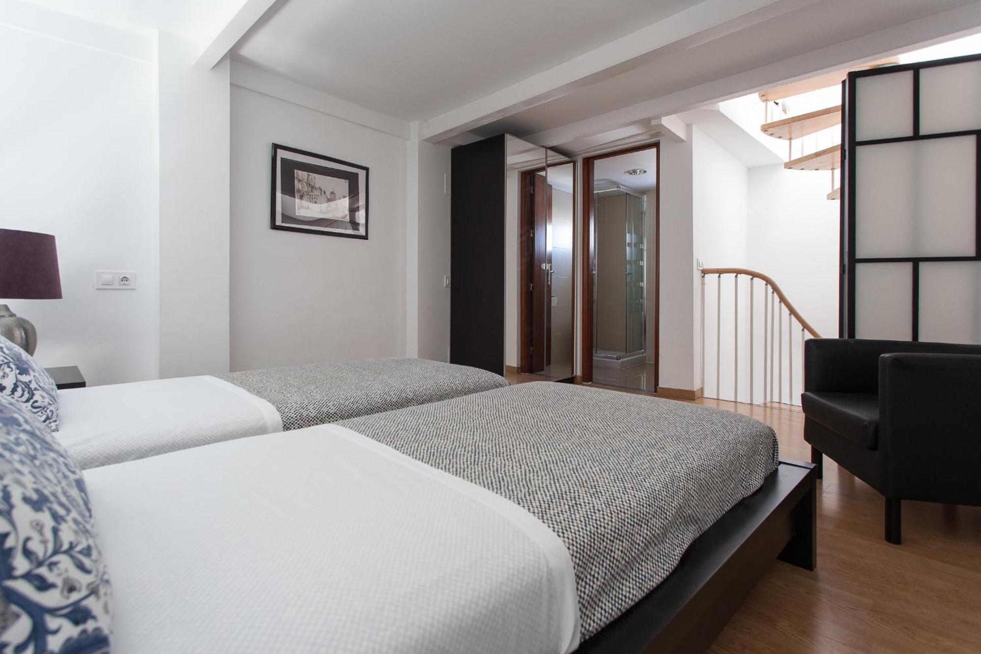 Apartamentos Edificio Constitucion Sevilla Ruang foto